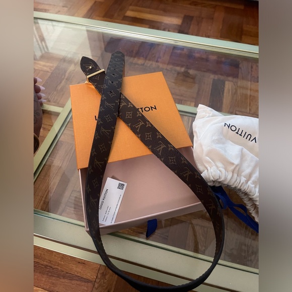 Women’s reversible Louis Vuitton belt - Picture 3 of 7